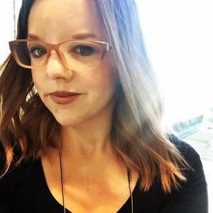 Meet your Posher, Dee